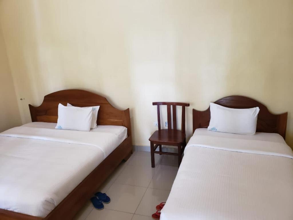 Ear Ken Barham Guesthouse Rwumba Exterior photo